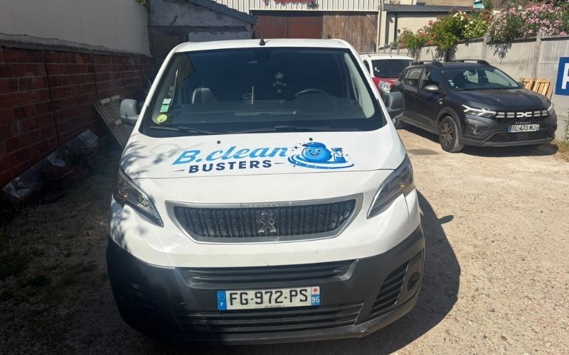 Équipe professionnelle B.clean Busters intervenant à Créteil
